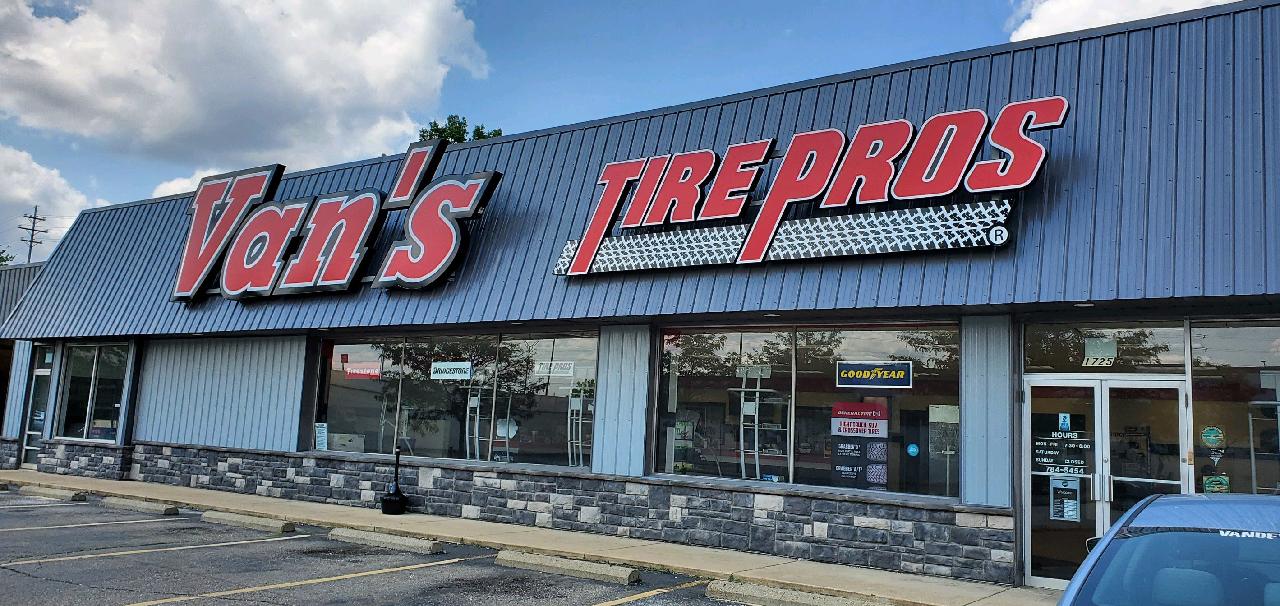 06 - Van's Tire Pros of E Market